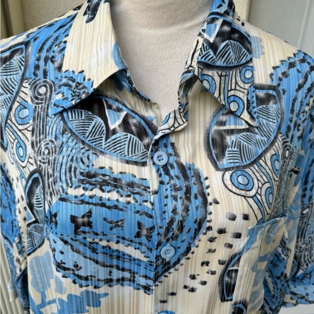 STACY ADAMS. Women's Printed Button‎ Down Blouse. Size Large.  Short Slee…